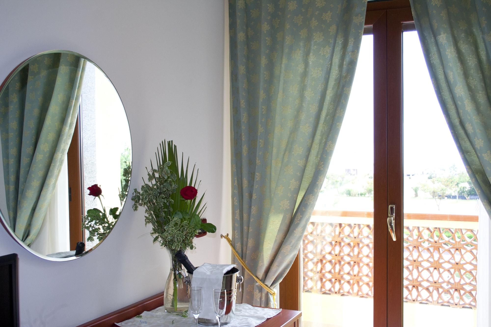 Hotel Felix Scalea Extérieur photo